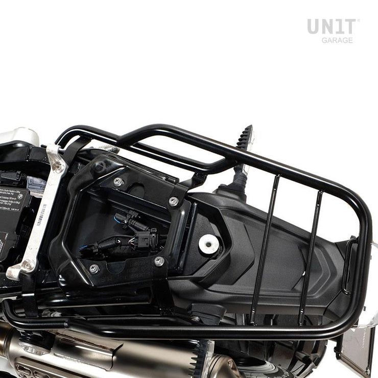 UNIT GARAGE NINET LUGGAGE RACK WITH PASSENGER GRIP