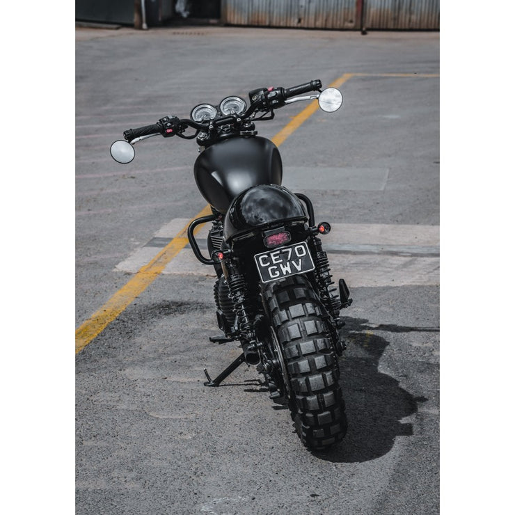 MOTONE TAIL TIDY KIT FOR LC TRIUMPH STREET TWIN/STREET SCRAMBLER/T100/T120 - "GORT" - GLOSS BLACK